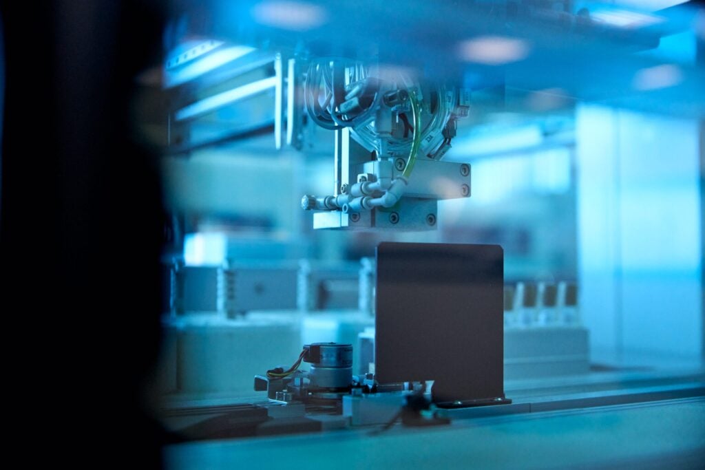 Cyber-sikkerhed i produktionen: Hvordan Detection & Response forhindrer forretningstab – featured image